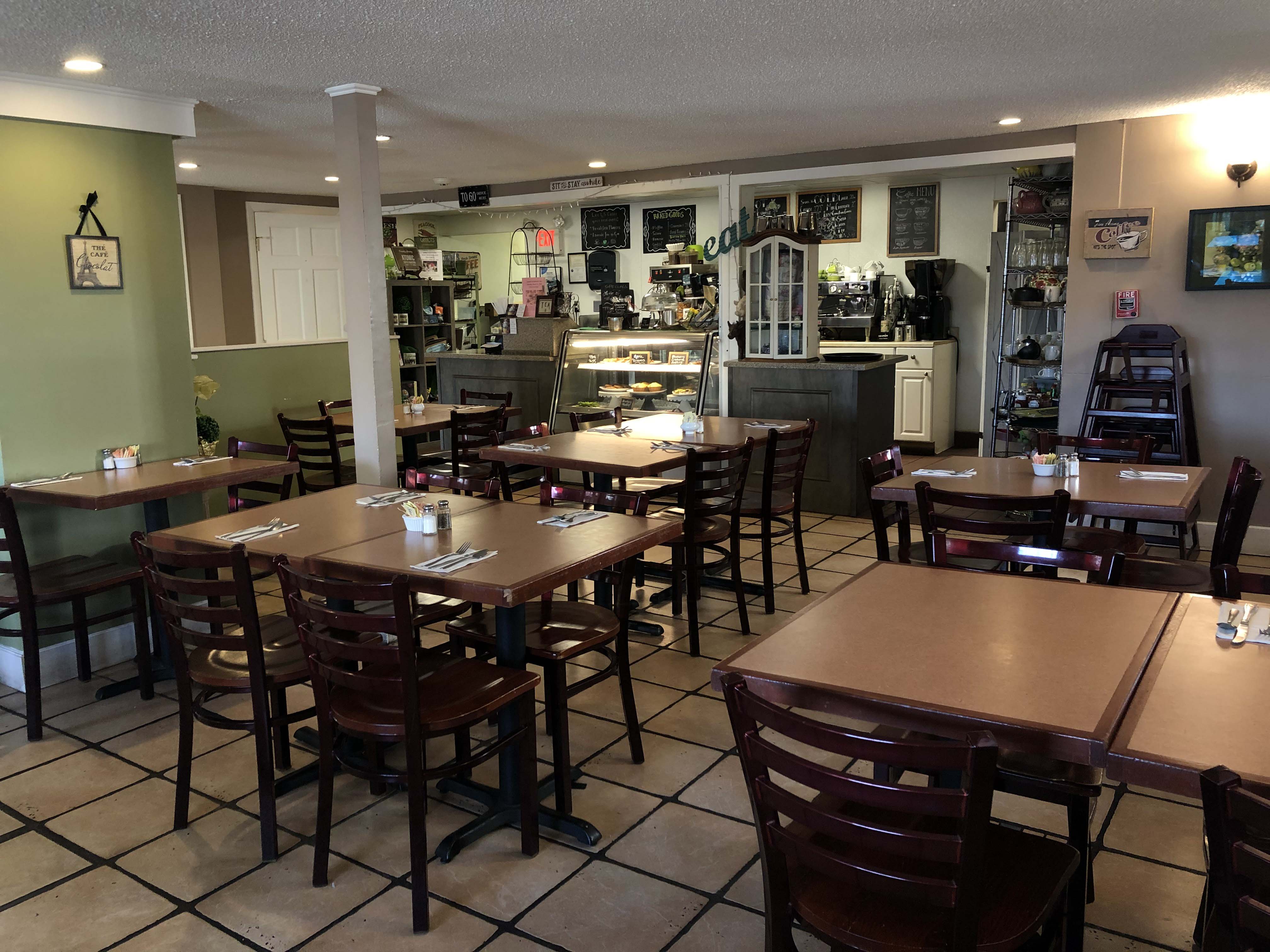 Contact Green Apple Cafe